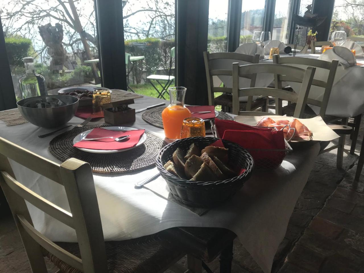 Locanda Montepaolo Dovadola Bagian luar foto